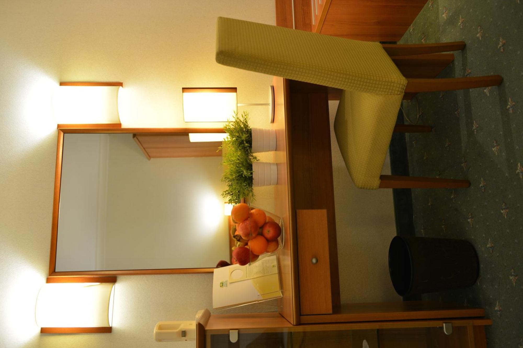 Hotel Karpos Skopje Room photo